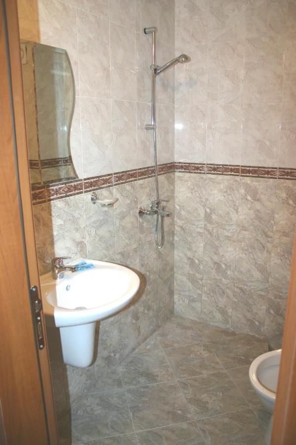 Отель Ribkata Family Hotel Смолян-20