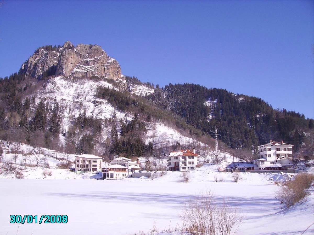 Отель Ribkata Family Hotel Смолян-25