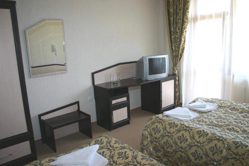 Отель Ribkata Family Hotel Смолян-36